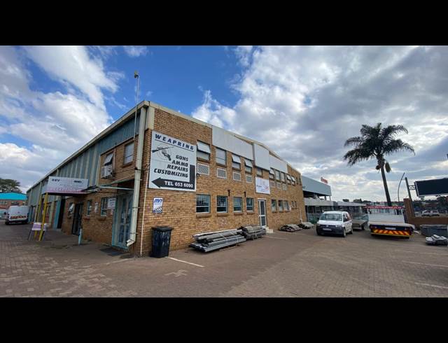 110M² OFFICE TO LET IN HENNOPSPARK