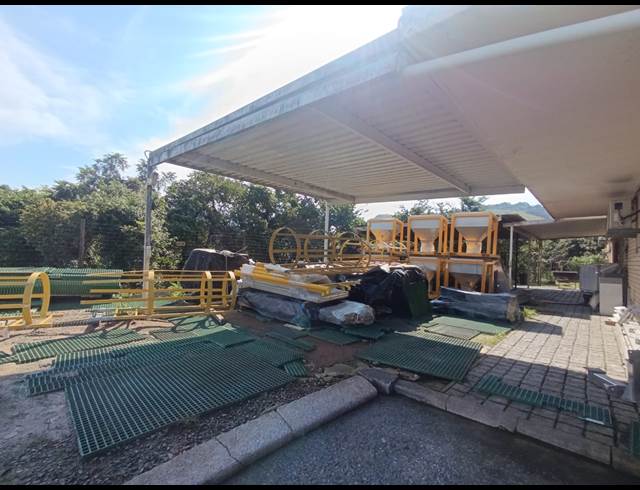 1,397M² WAREHOUSE TO LET IN MAHOGANY RIDGE