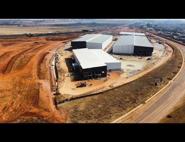 4,701M² WAREHOUSE TO LET IN WITFONTEIN