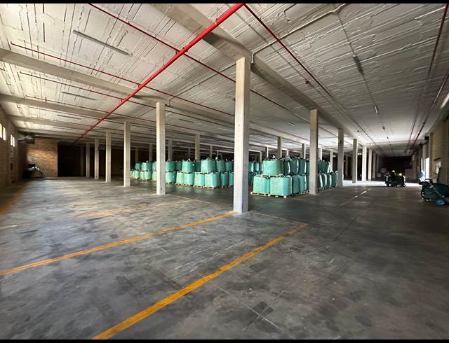 4,824M² WAREHOUSE TO LET IN KYA SANDS