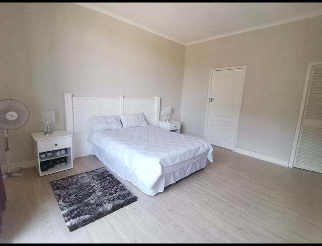 836M² BUSINESS TO LET IN GLENWOOD