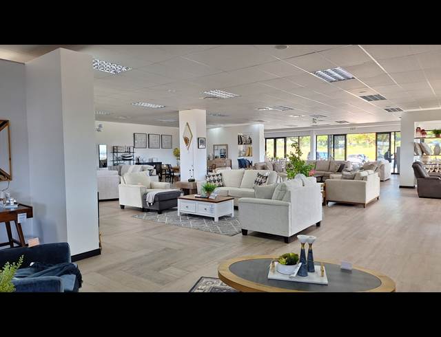 507M² RETAIL TO LET IN RIVERSIDE PARK