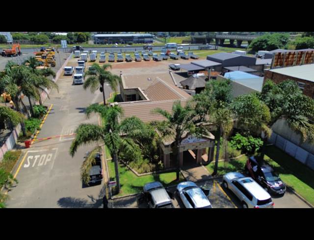 10,204M² INDUSTRIAL YARD TO LET IN BARDENE