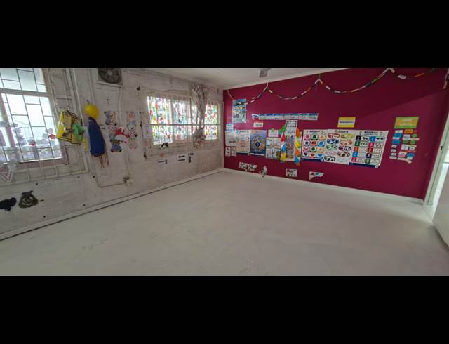 400M² BUILDING TO LET IN CITY & SUBURBAN