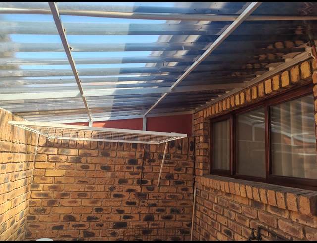 1 BEDROOM RETIREMENT UNIT TO LET IN EDEN GLEN