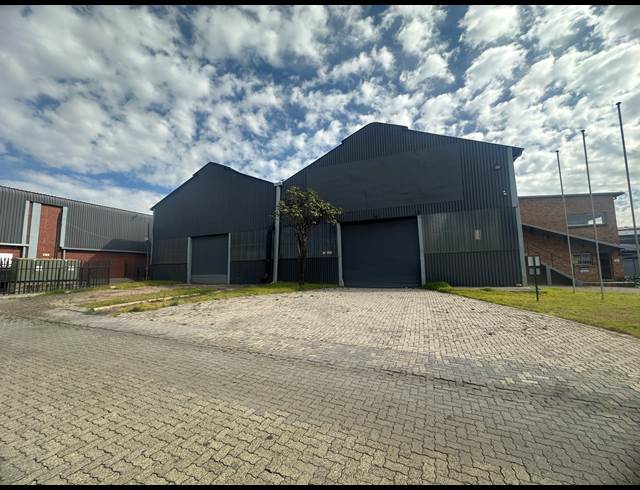 4,751M² WAREHOUSE TO LET IN ELANDSFONTEIN