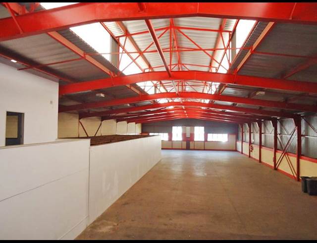 1,248M² WAREHOUSE TO LET IN MEADOWDALE