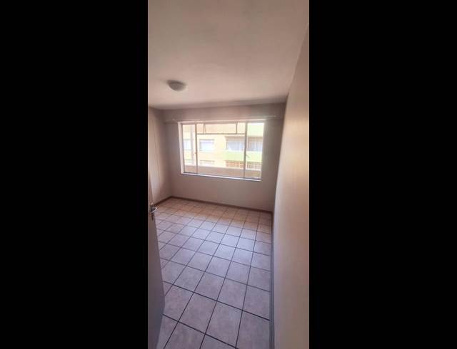 2 BEDROOM PROPERTY TO RENT IN BAILLIE PARK