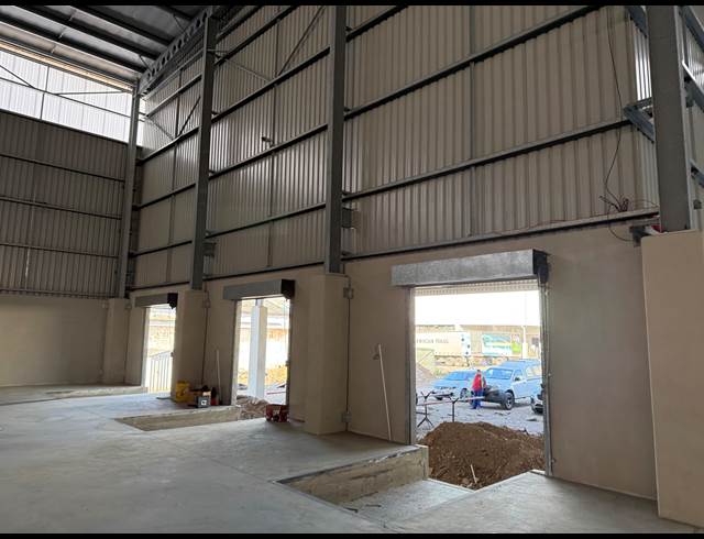 12,932M² WAREHOUSE TO LET IN CONGELLA