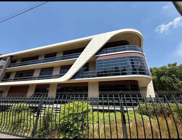 1,101M² OFFICE TO LET IN MELROSE ESTATE