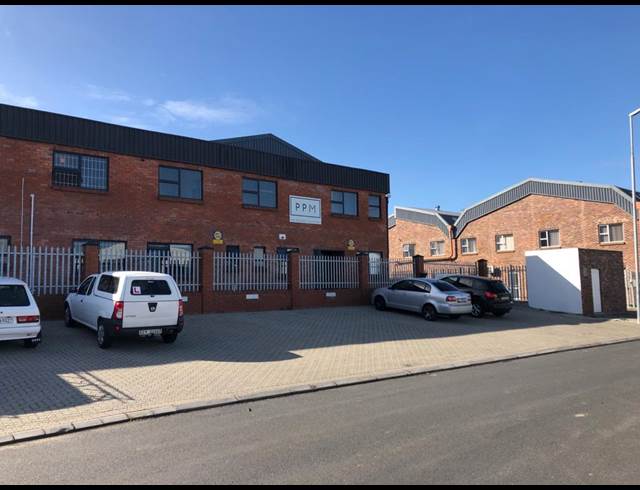680M² WAREHOUSE TO LET IN SAXENBURG PARK 2