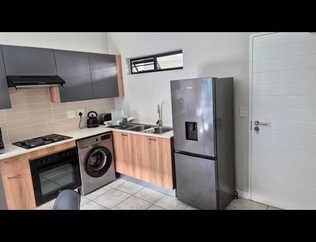 1 BEDROOM PROPERTY TO RENT IN WITFIELD