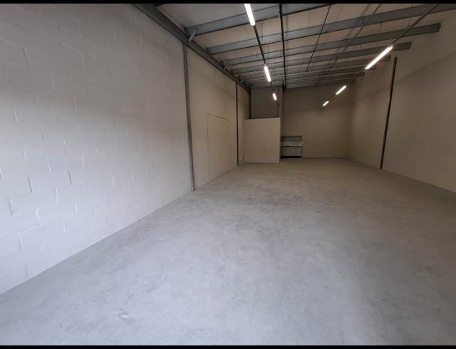 115M² WAREHOUSE TO LET IN MILNERTON CENTRAL