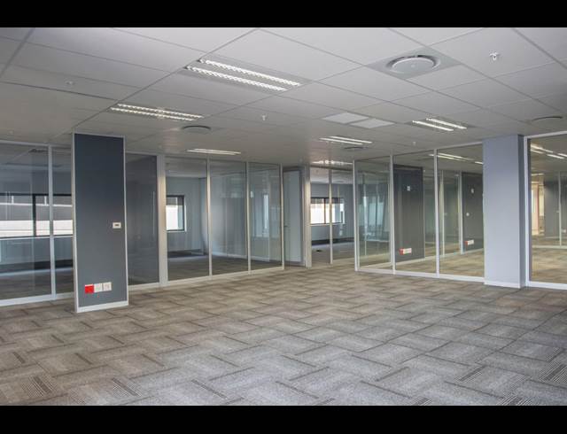 796M² OFFICE TO LET IN ROSEBANK