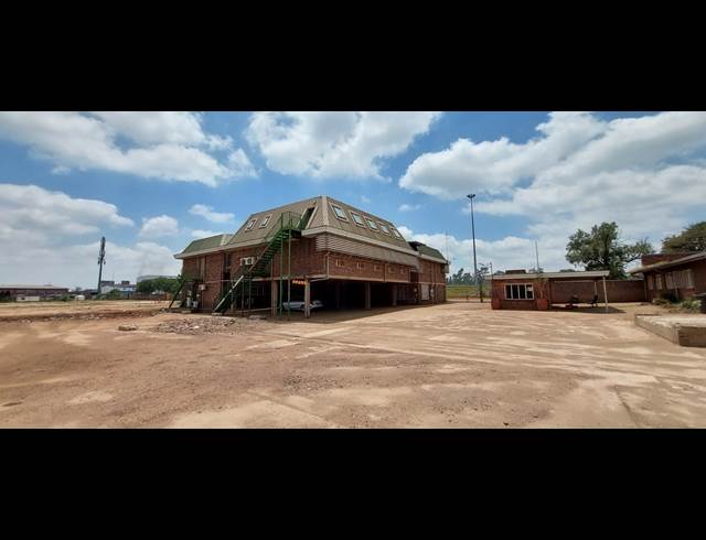 34,246M² INDUSTRIAL YARD TO LET IN CLAYVILLE