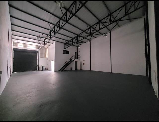 245M² WAREHOUSE RENTED IN RIVERGATE