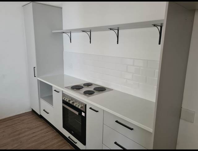 2 bed property to rent in WORCESTER CENTRAL