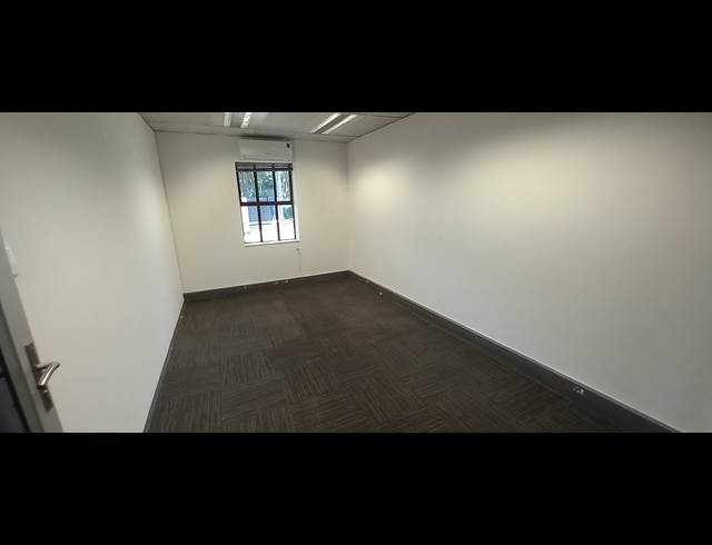 378M² OFFICE TO LET IN BRYANSTON