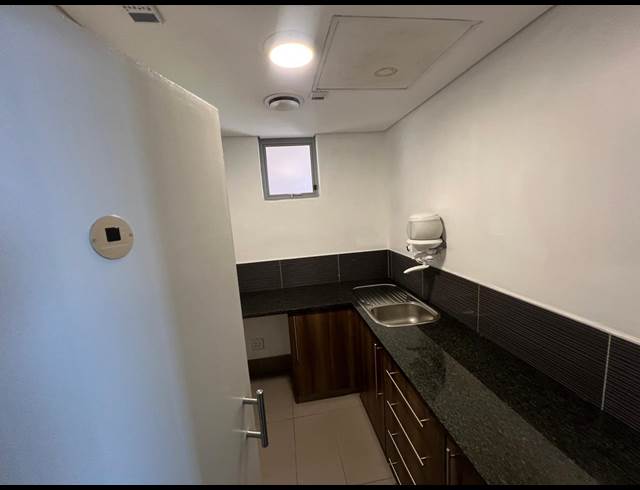 177M² OFFICE TO LET IN UMHLANGA RIDGESIDE