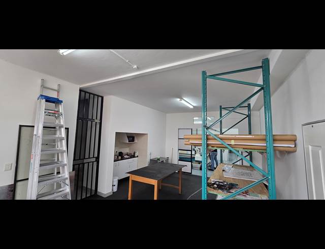 530M² RETAIL TO LET IN STRIJDOMPARK