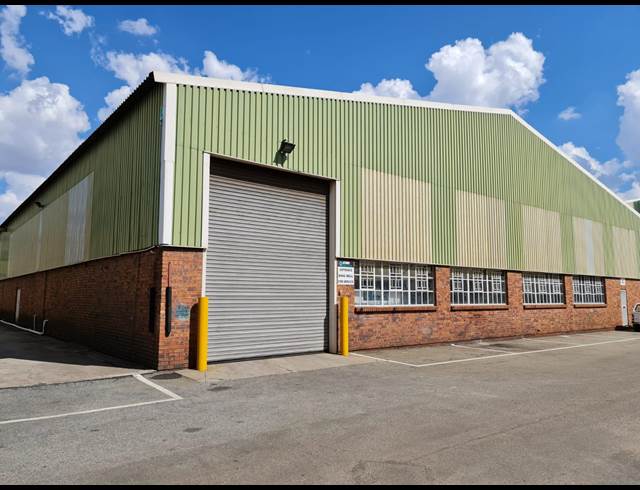 1,867M² WAREHOUSE RENTED IN WADEVILLE