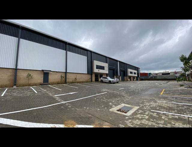 529M² WAREHOUSE TO LET IN SAMRAND BUSINESS PARK