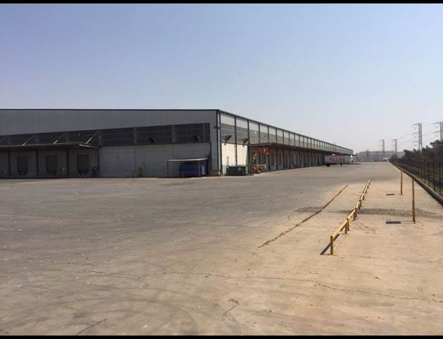 15,611M² WAREHOUSE TO LET IN GOSFORTH PARK