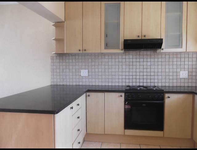 1 bed property to rent in ROSEBANK