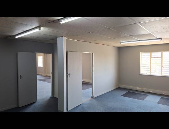 662M² WAREHOUSE TO LET IN KYA SANDS
