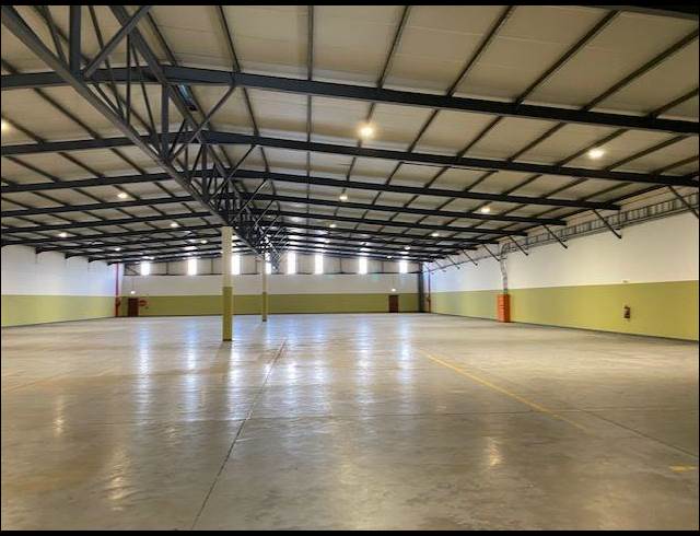 2,700M² WAREHOUSE TO LET IN BEACONVALE