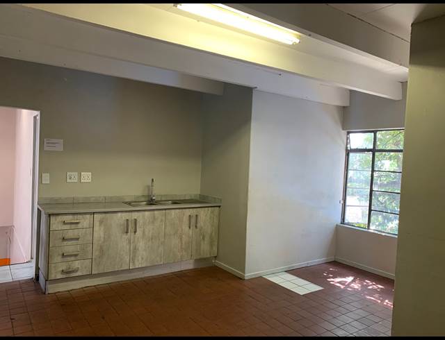 1,756M² WAREHOUSE TO LET IN NELSPRUIT INDUSTRIAL