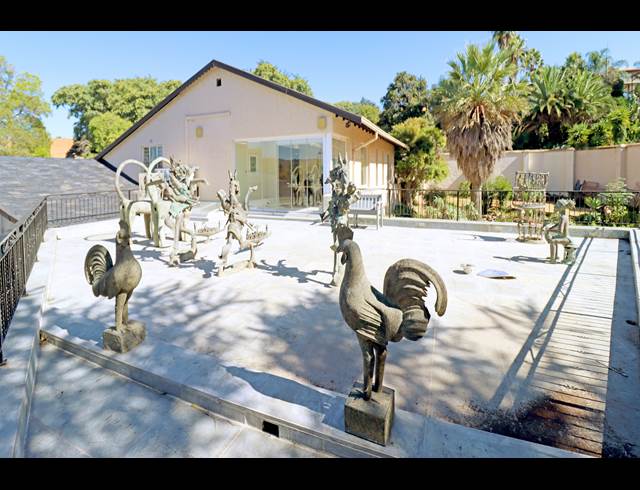 140M² OFFICE TO LET IN VICTORY PARK