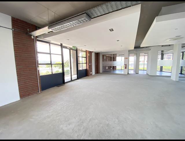 382M² OFFICE TO LET IN OBSERVATORY