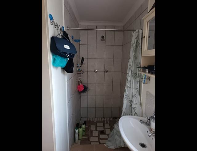1 bed property to rent in THE REEDS