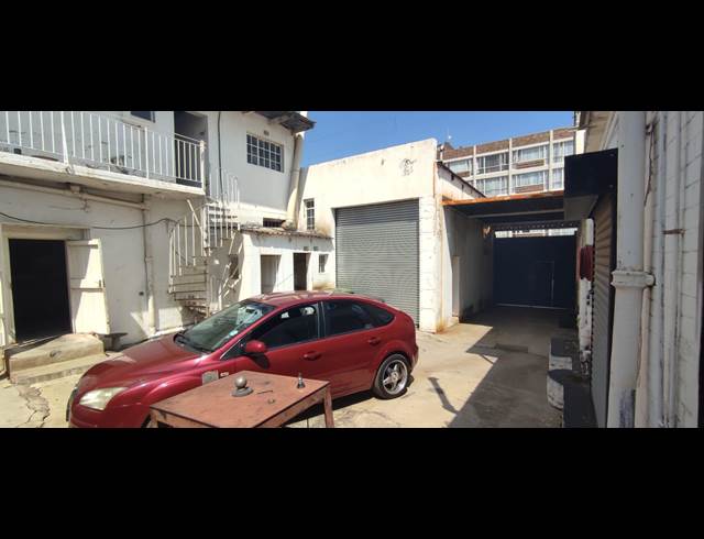 800M² OFFICE TO LET IN ALBERTON NORTH
