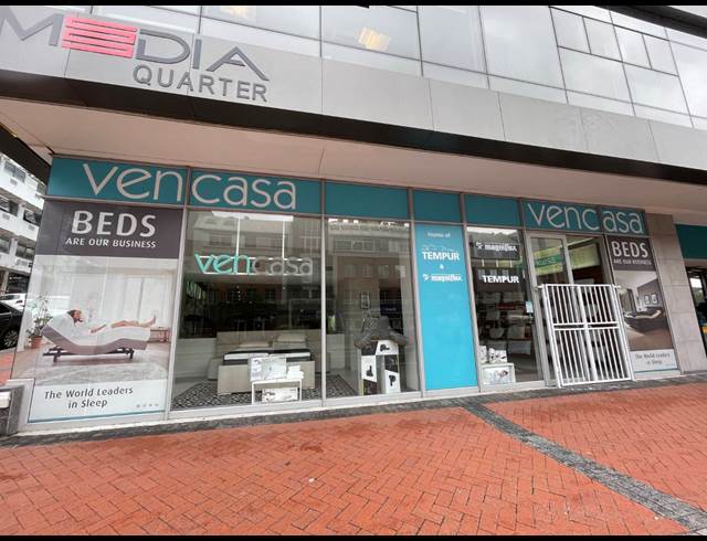 299M² RETAIL TO LET IN GREEN POINT