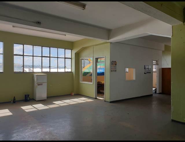 200M² WAREHOUSE RENTED IN BOOYSENS
