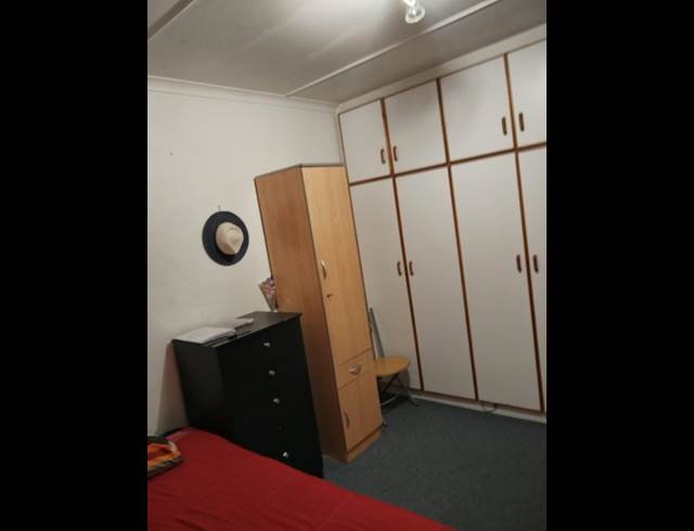 2 bed property to rent in WORCESTER CENTRAL