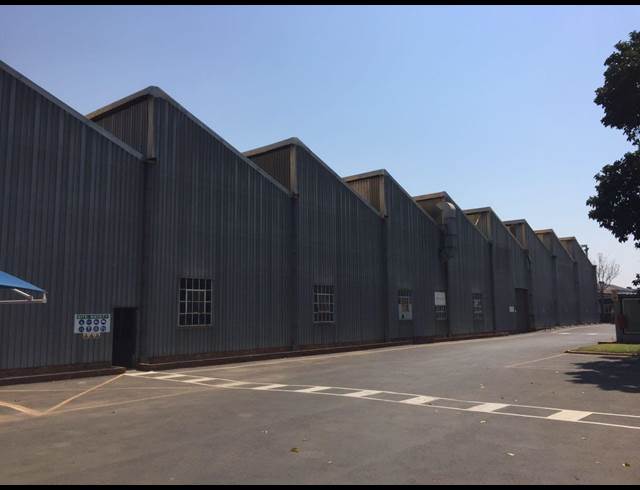 4,000M² WAREHOUSE TO LET IN ANDERBOLT