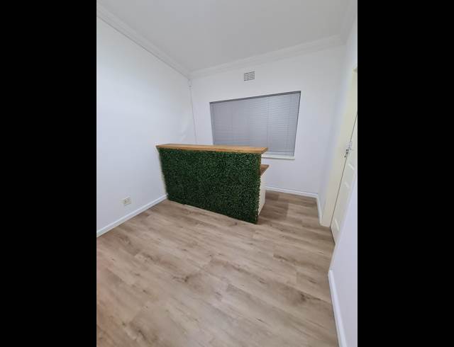 8M² CO-WORKING SPACE TO LET IN VANDERBIJLPARK SW 5