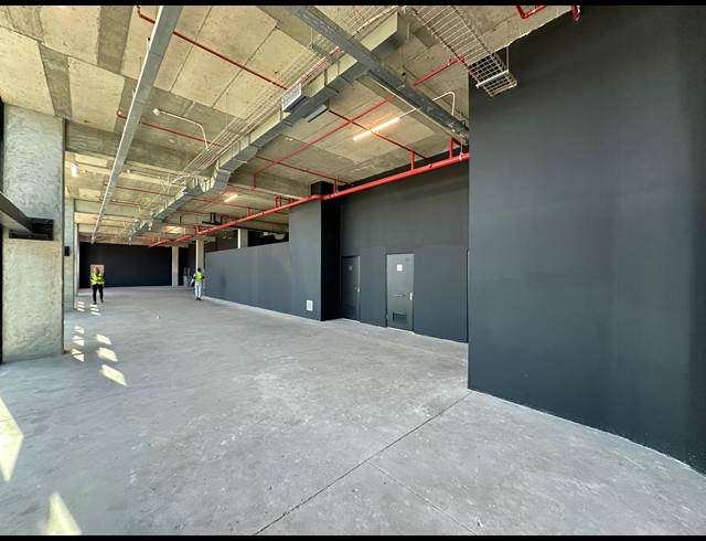 3,851M² WAREHOUSE TO LET IN ATLANTIC HILLS