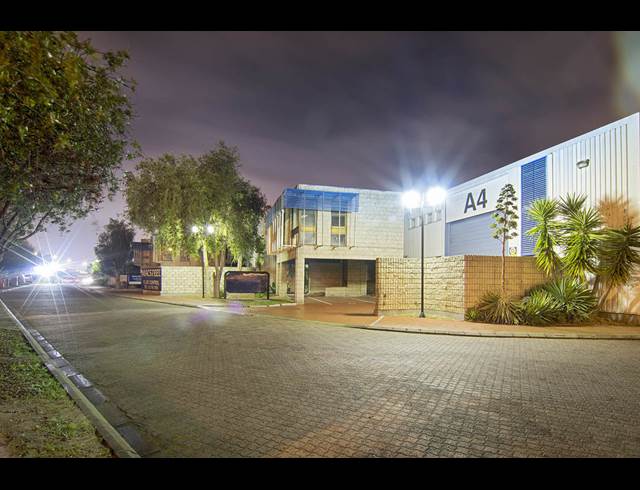 1,180M² WAREHOUSE TO LET IN BELLVILLE SOUTH INDUSTRIA