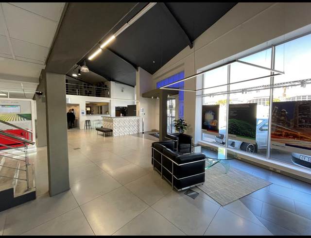 760M² BUILDING TO LET IN GARDENS