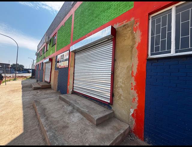 760M² WAREHOUSE TO LET IN MARTINDALE