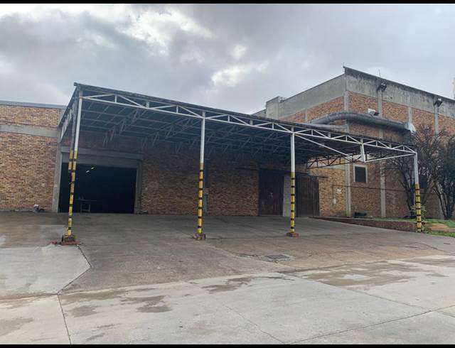 1,411M² WAREHOUSE TO LET IN WELLINGTON CENTRAL