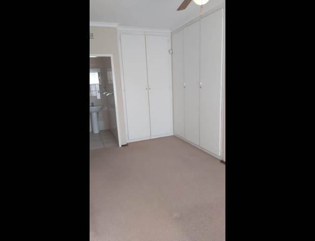 4 bed property to rent in MONDEOR