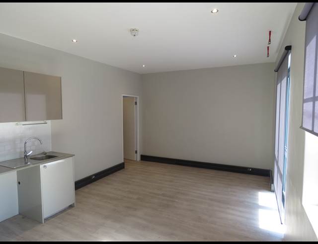 1 BEDROOM APARTMENT TO LET IN PAARDEVLEI