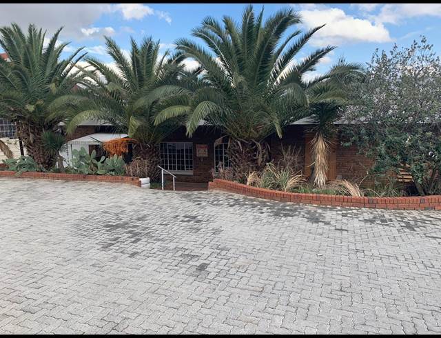 375M² WAREHOUSE TO LET IN ALBERTON NORTH