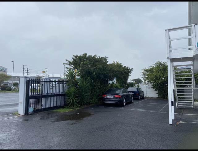 85M² OFFICE TO LET IN TOKAI