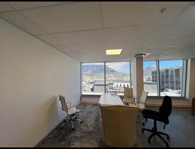 155.60M² OFFICE TO LET IN CAPE TOWN CITY CENTRE